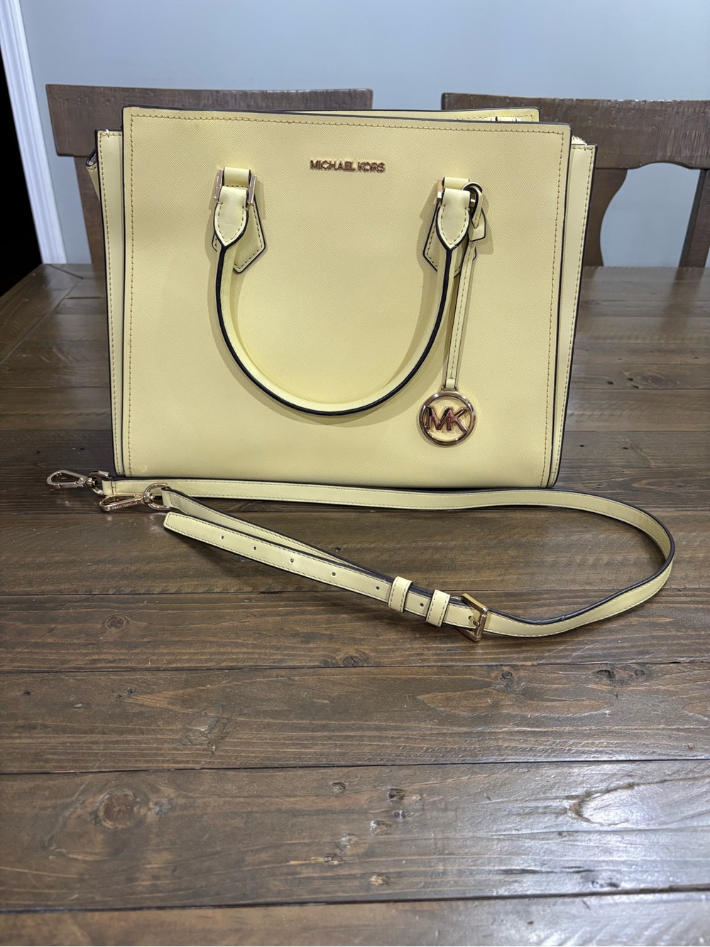 Michael Kors Hope Large Satchel in Buttercup Yellow